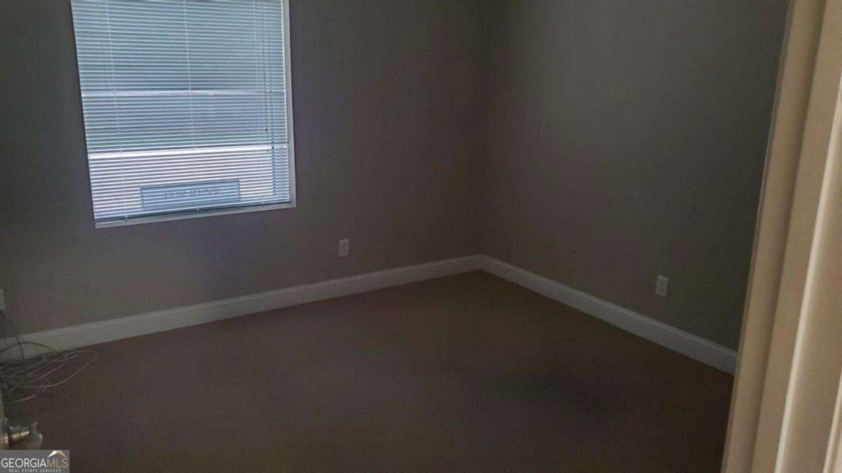 417 Dividend Drive Unit B Property Photo 6