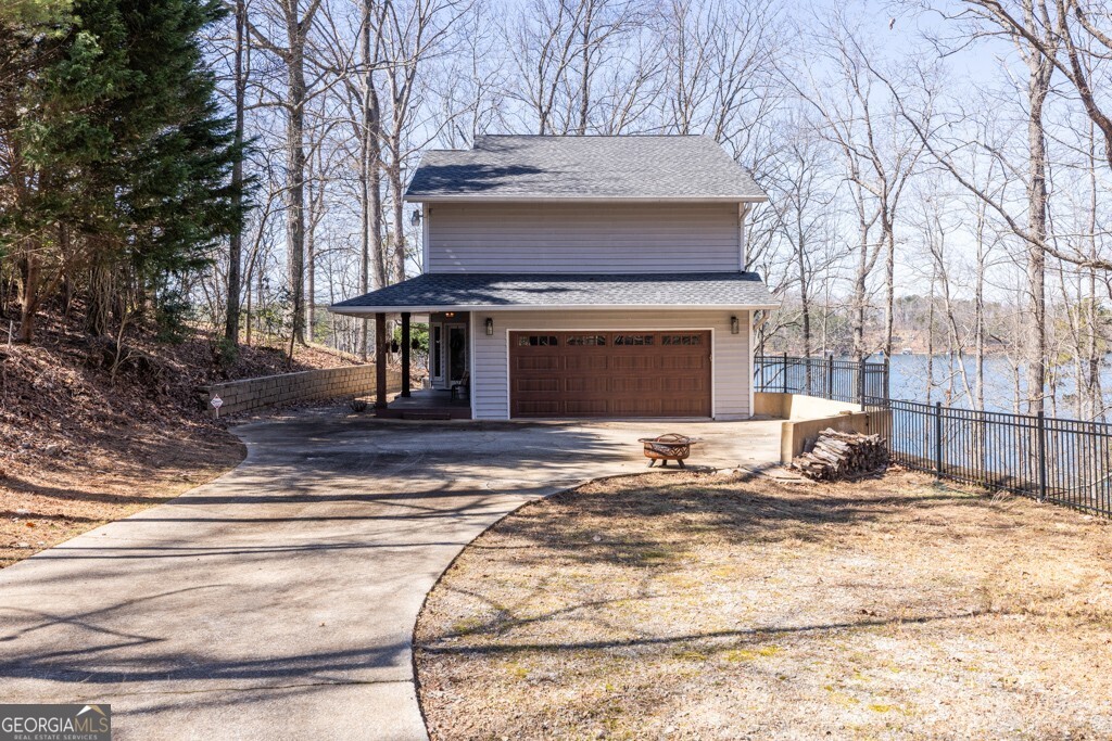 5581 Hidden Harbor Drive Property Photo 1
