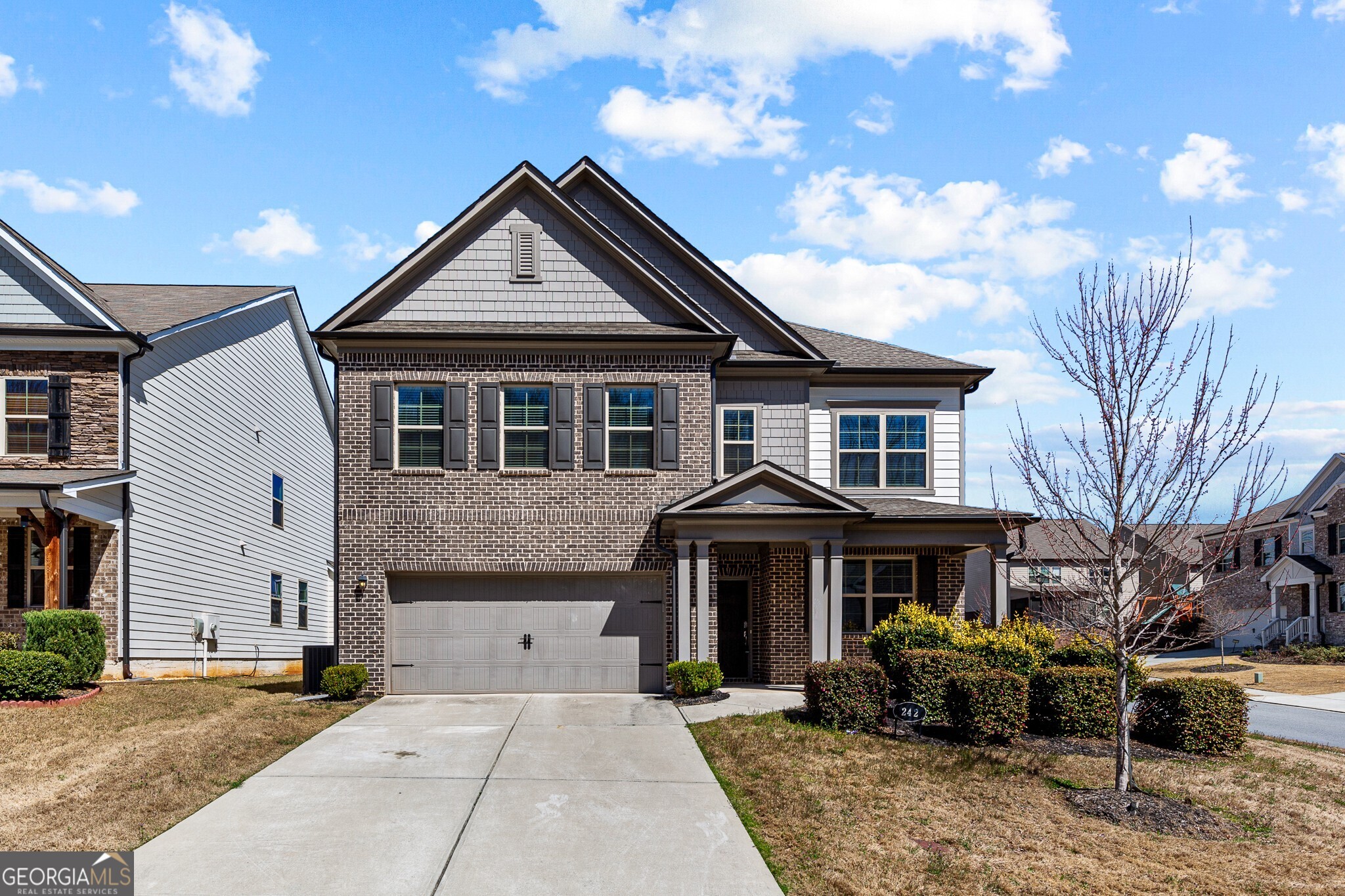 242 Pebble Pond Drive Property Photo