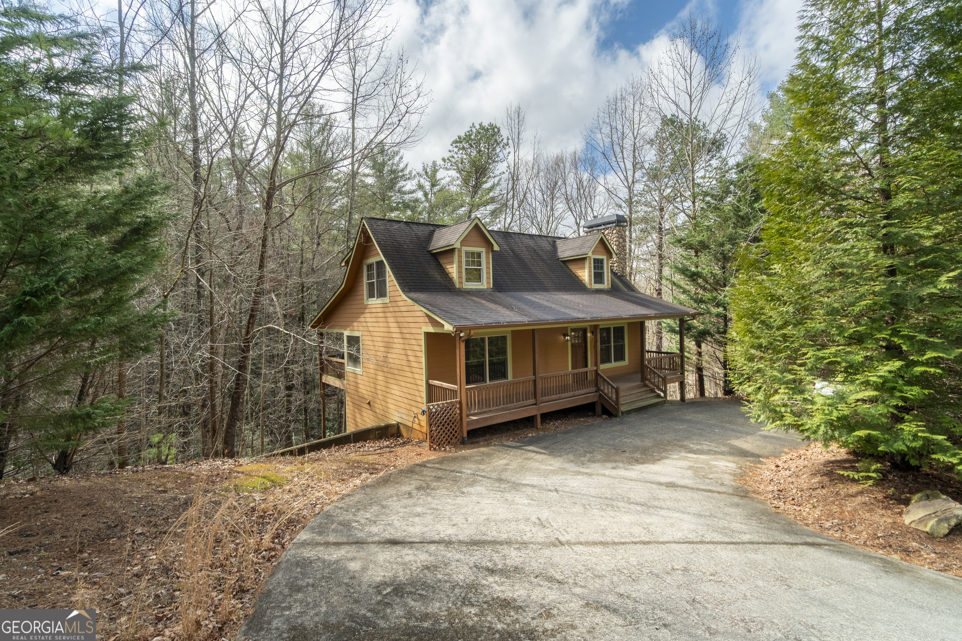 74 Fussen Strasse Property Photo