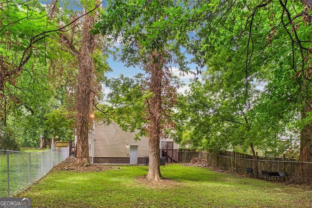 1041 Lawton Avenue Sw Property Photo 4