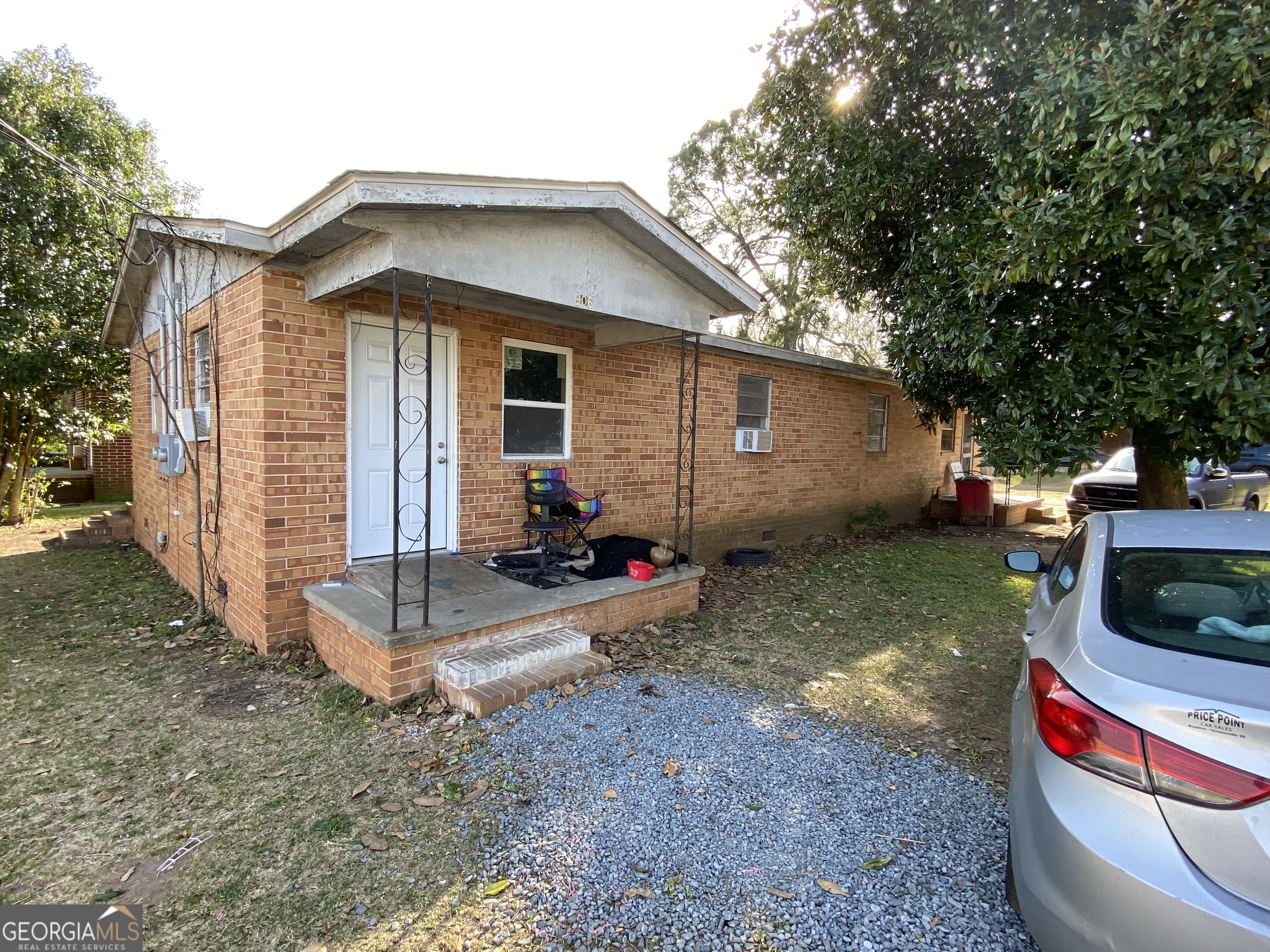 912 Thomas Street Property Photo