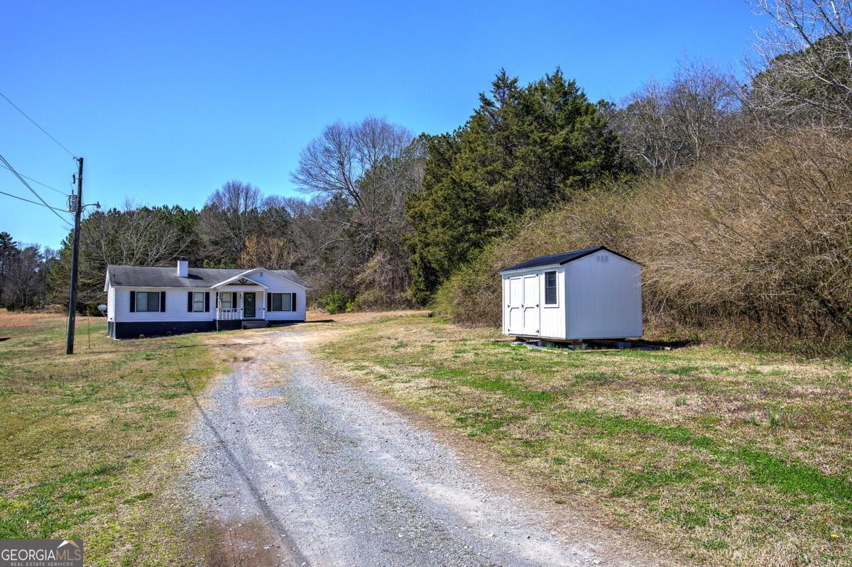 1007 Old Rome Road Property Photo 3