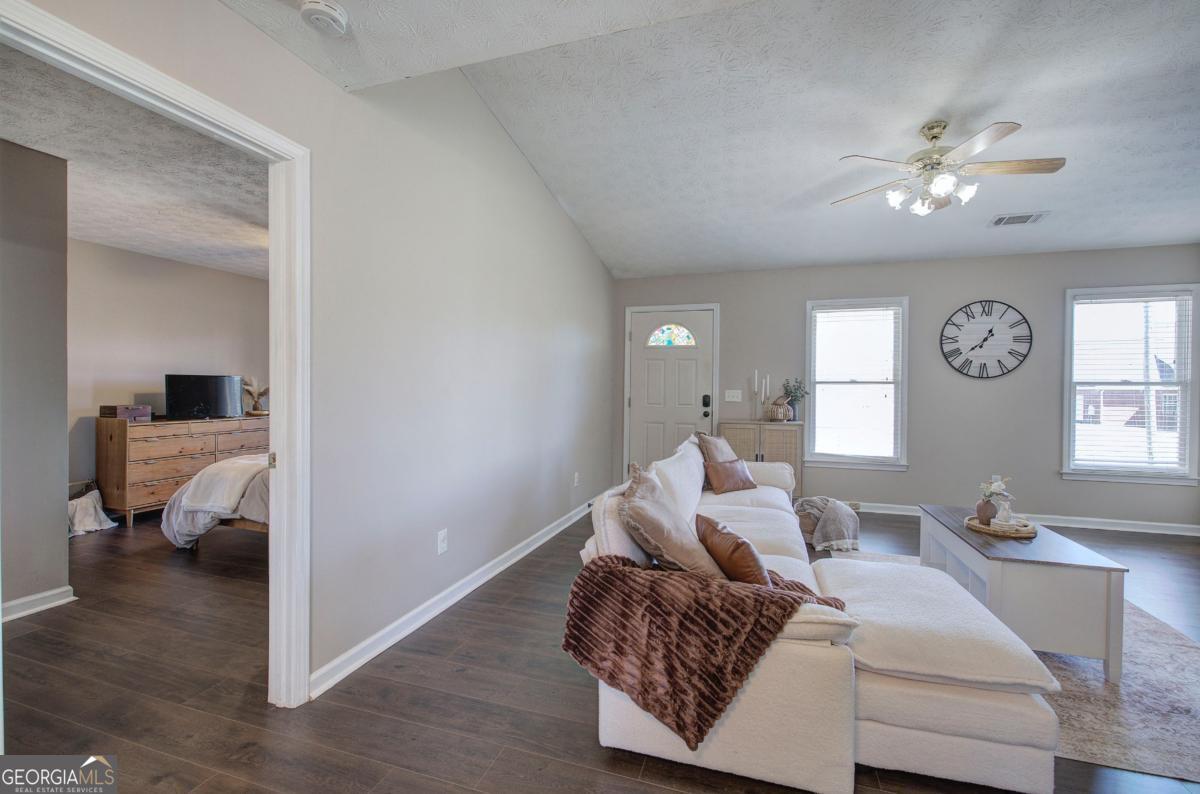 1007 Old Rome Road Property Photo 13