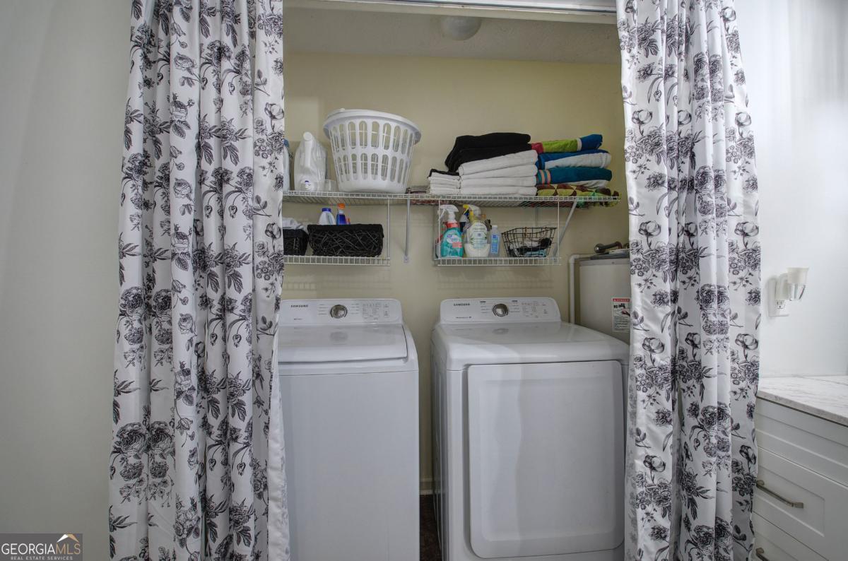 1007 Old Rome Road Property Photo 25