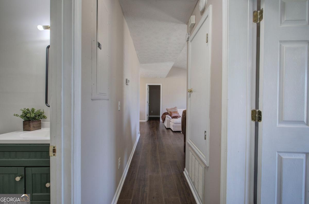 1007 Old Rome Road Property Photo 34