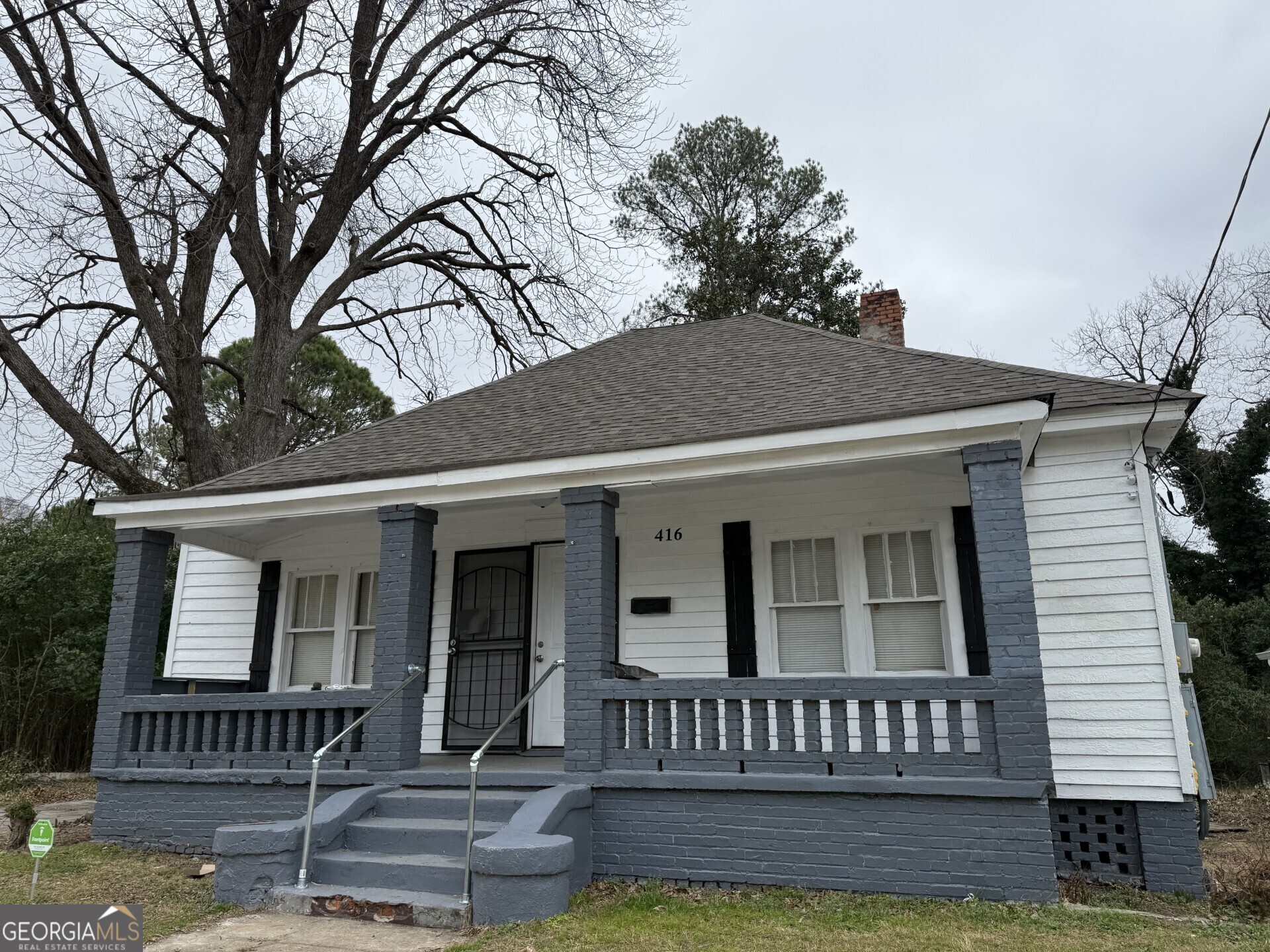 416 Middle Street Property Photo 1