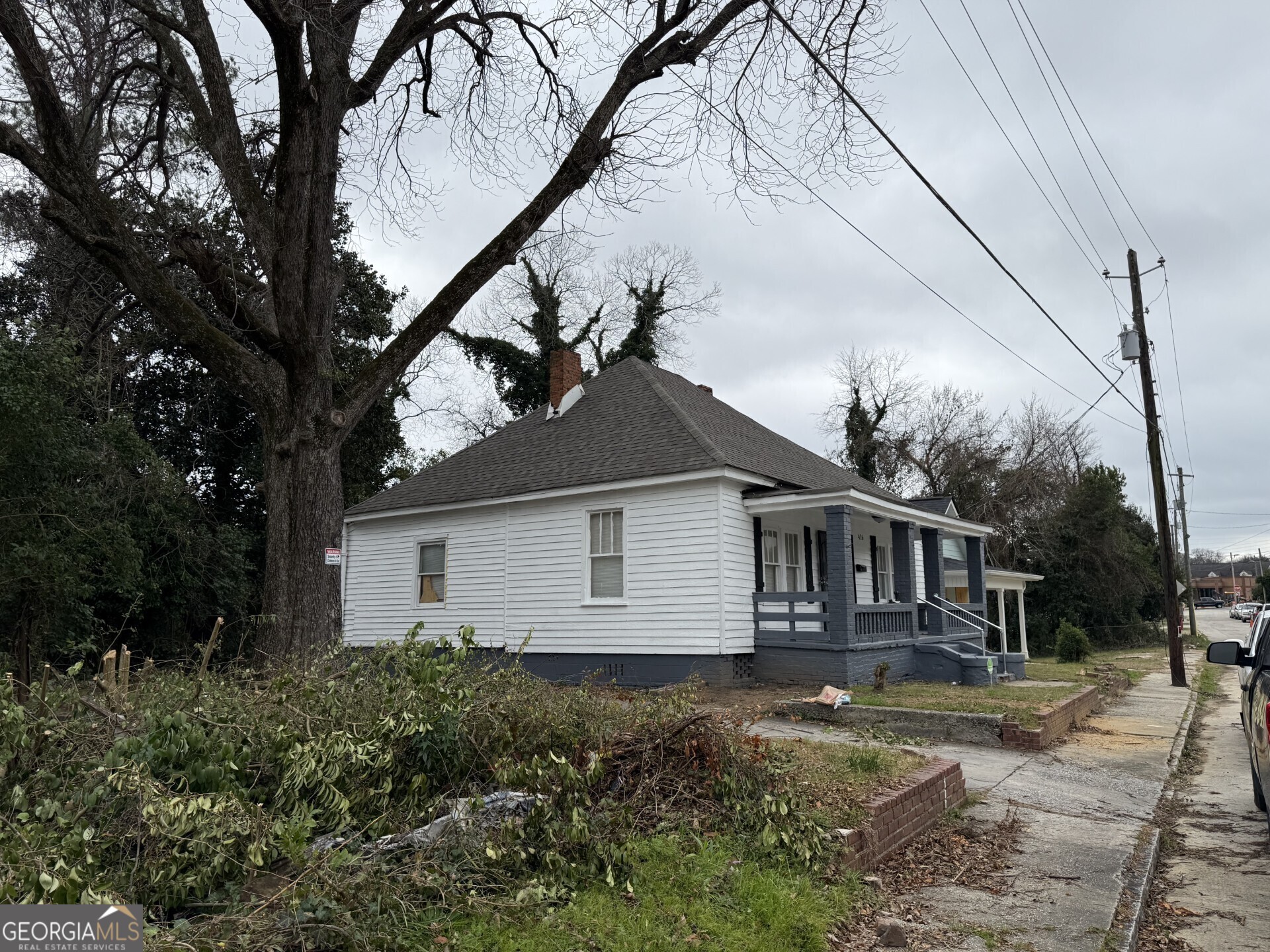 416 Middle Street Property Photo 9