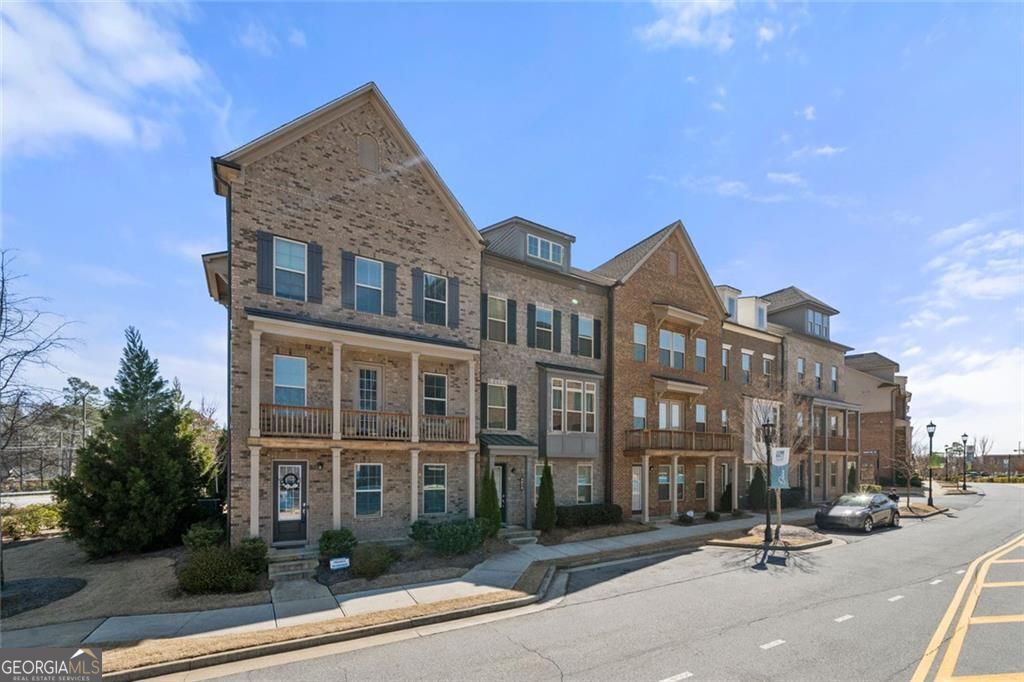5100 Pinckney Lane