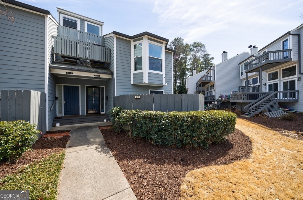 1011 Riverbend Club Drive Property Photo