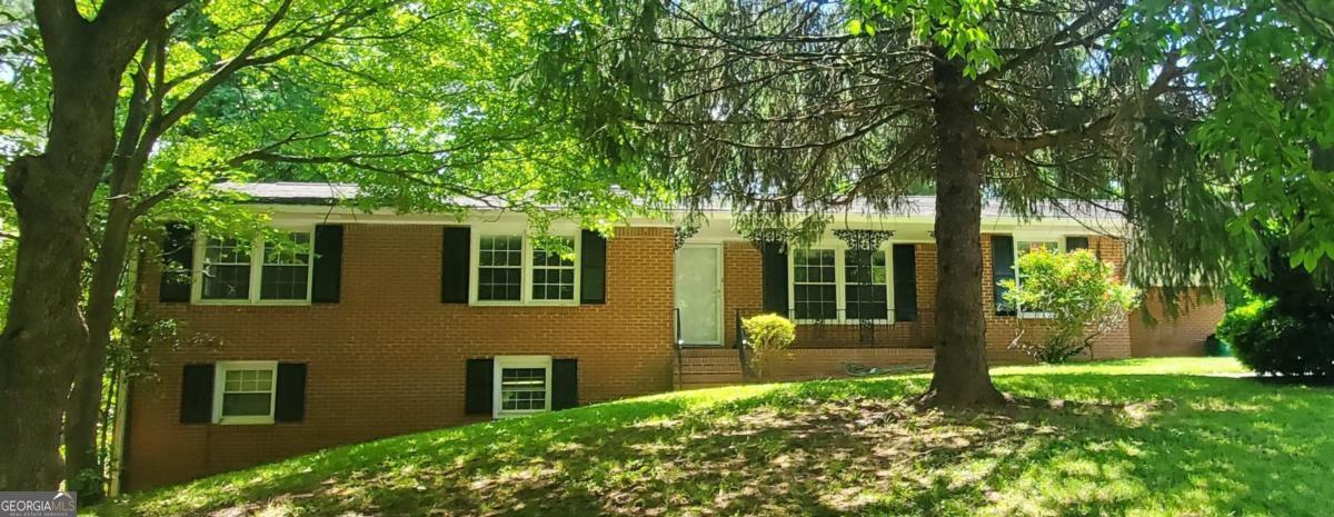 3879 Artist View Property Photo