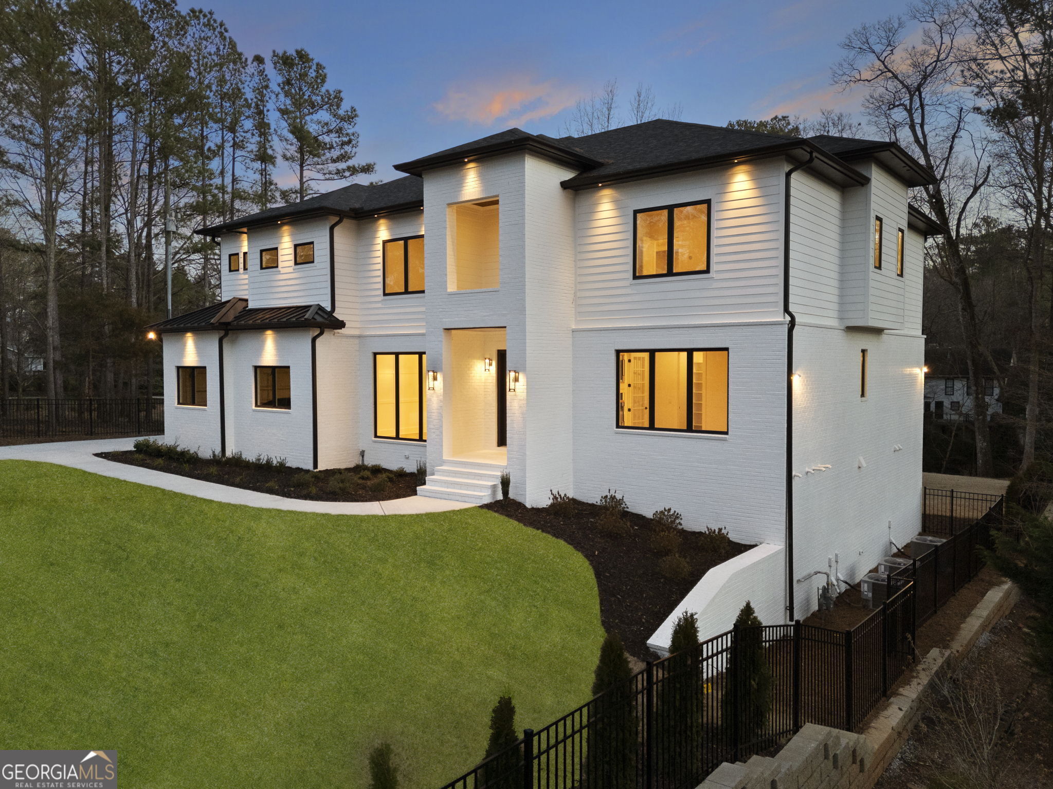 5238 Timber Ridge Road Property Photo 3