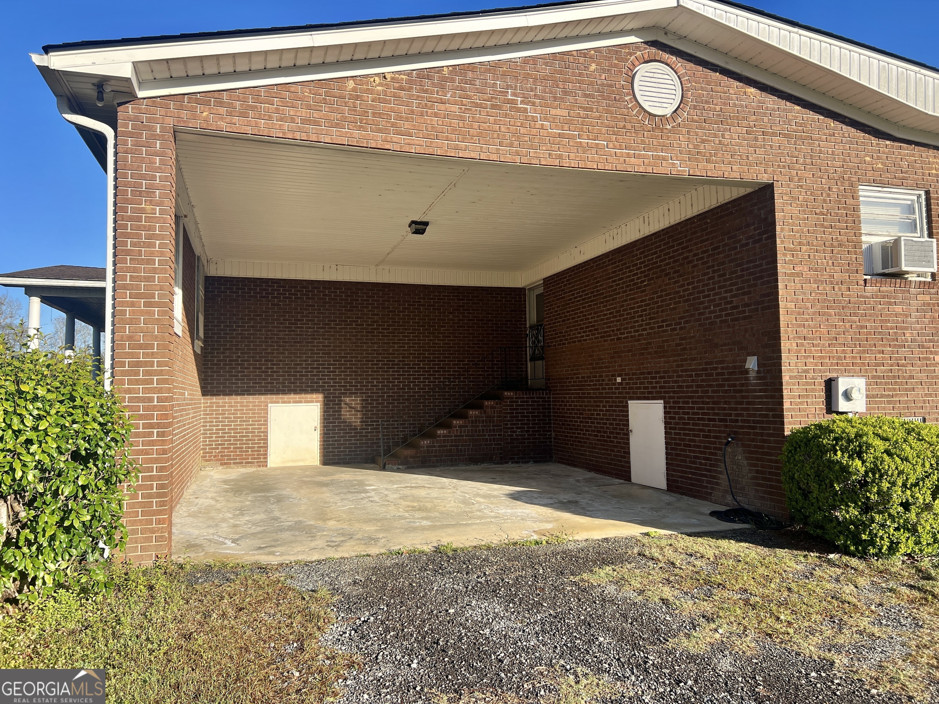 651 Yancey Road Property Photo 43
