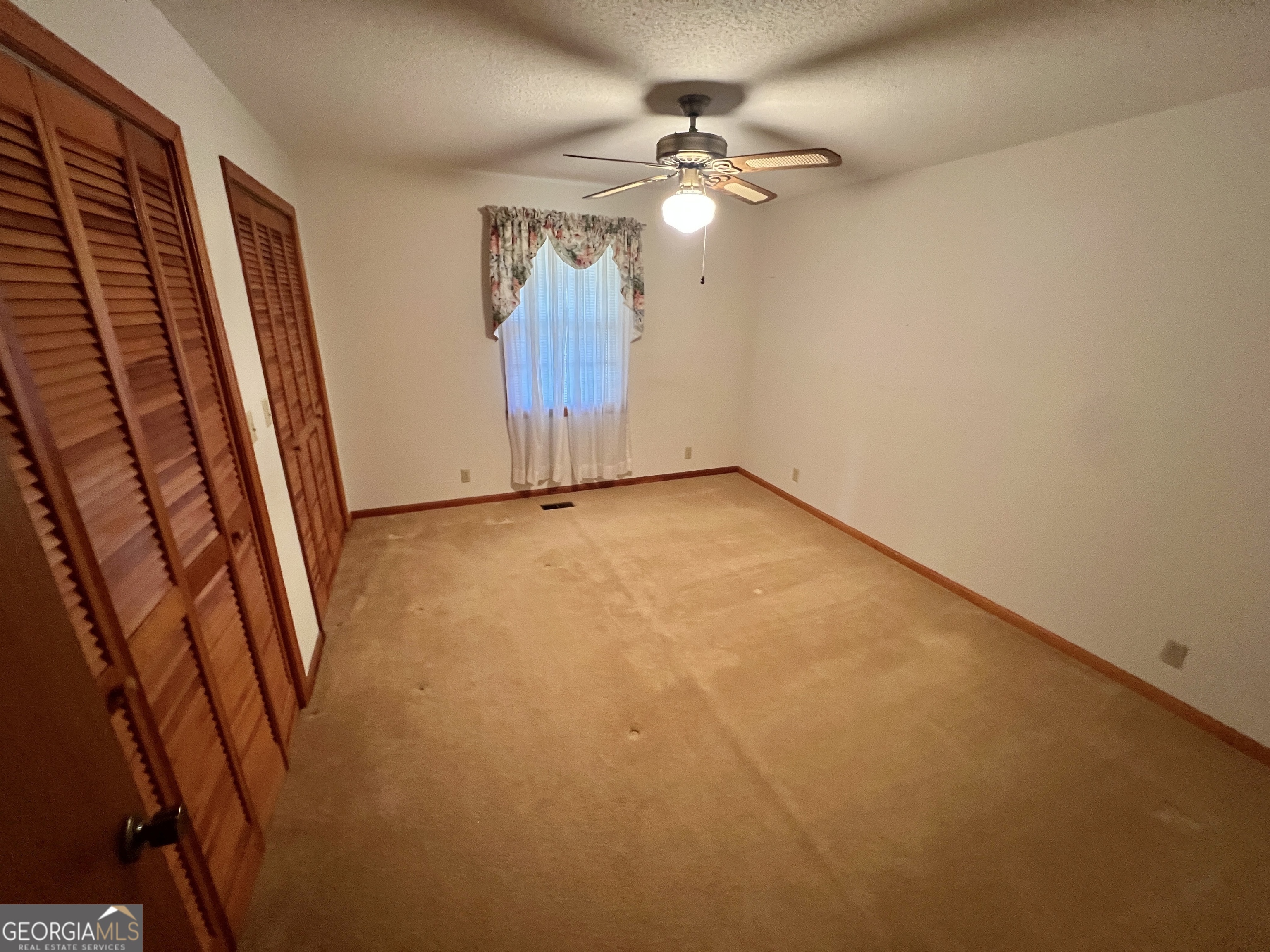 651 Yancey Road Property Photo 57