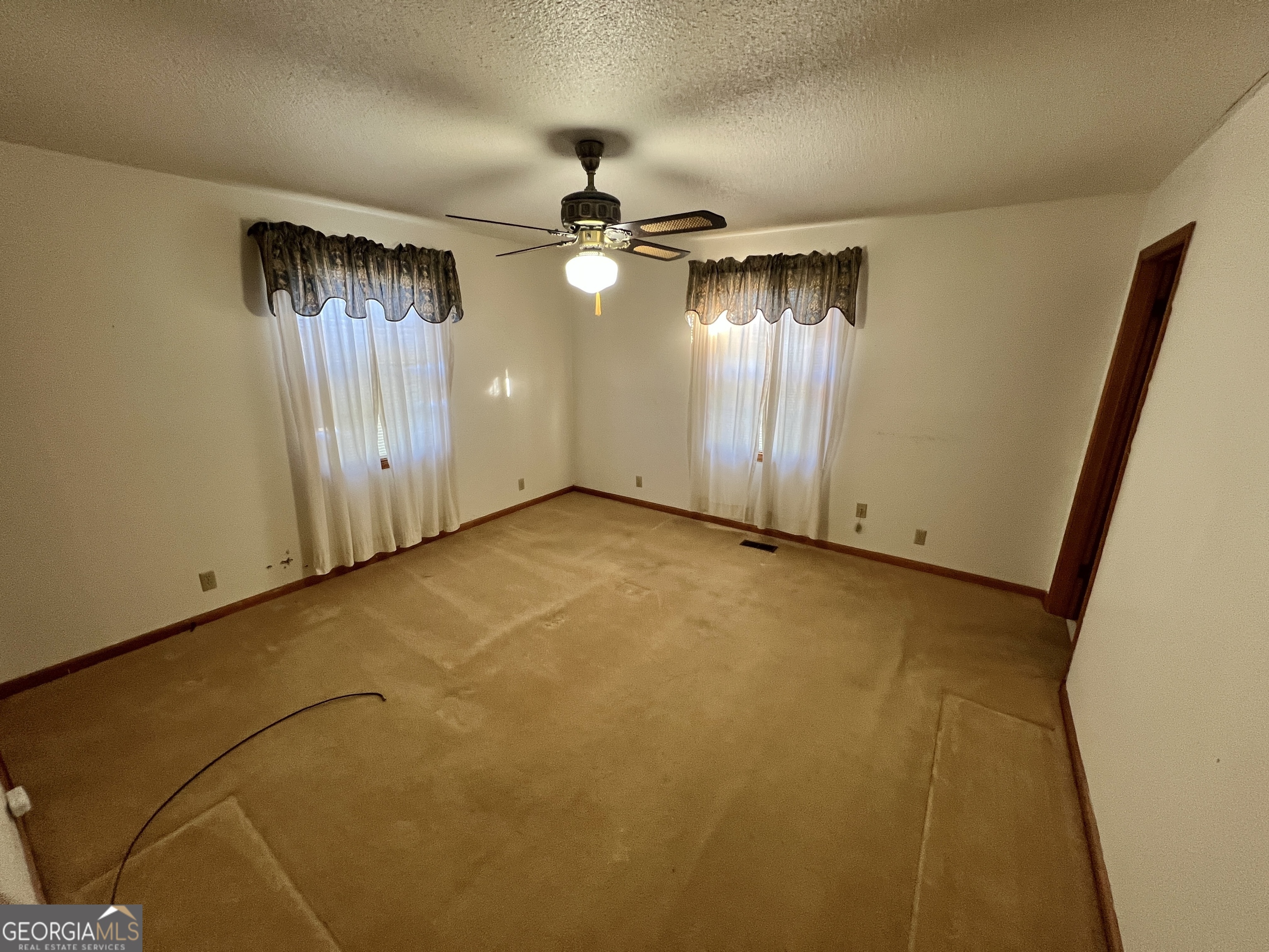 651 Yancey Road Property Photo 61