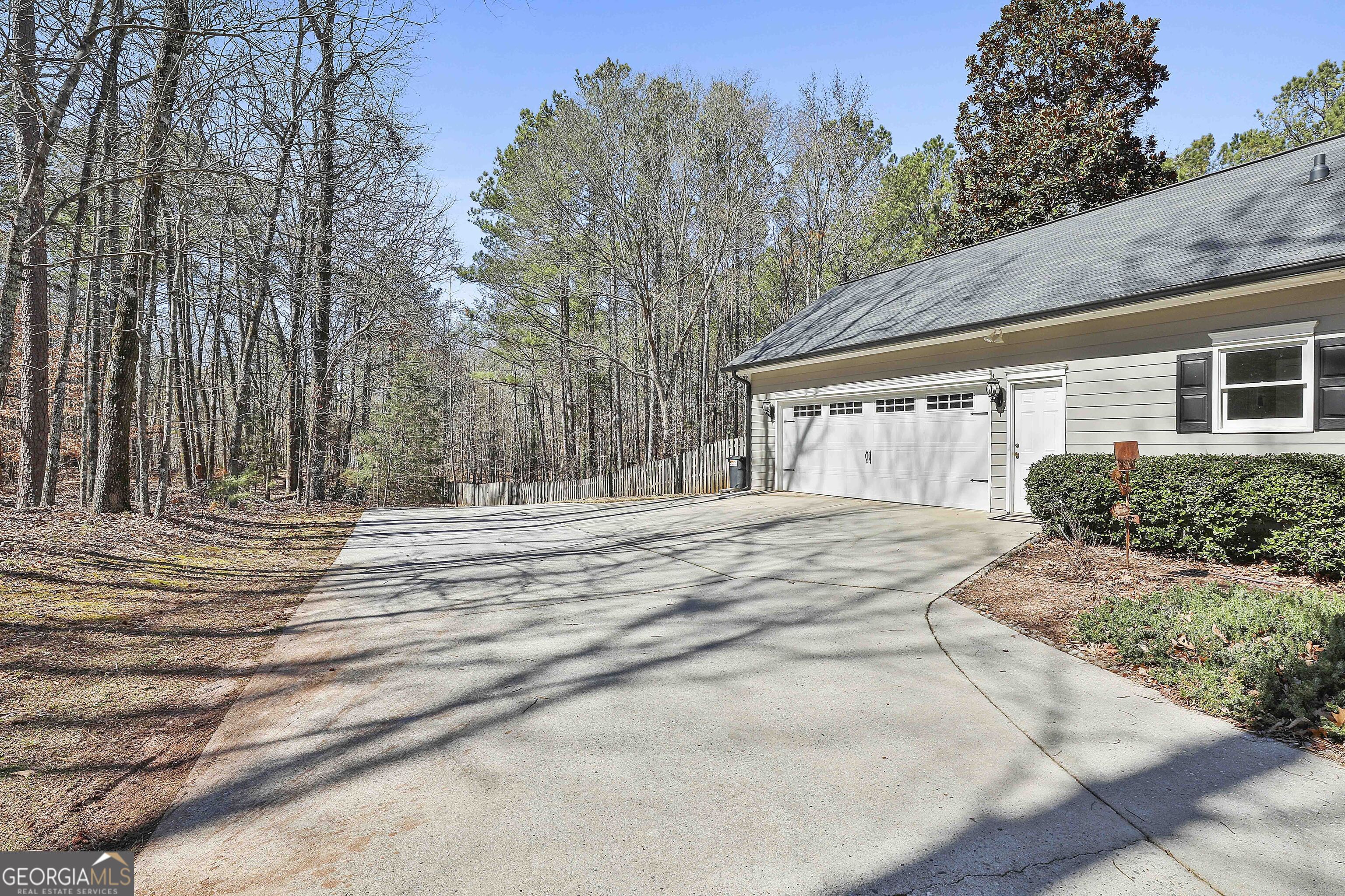 190 Postwood Drive Property Photo 5