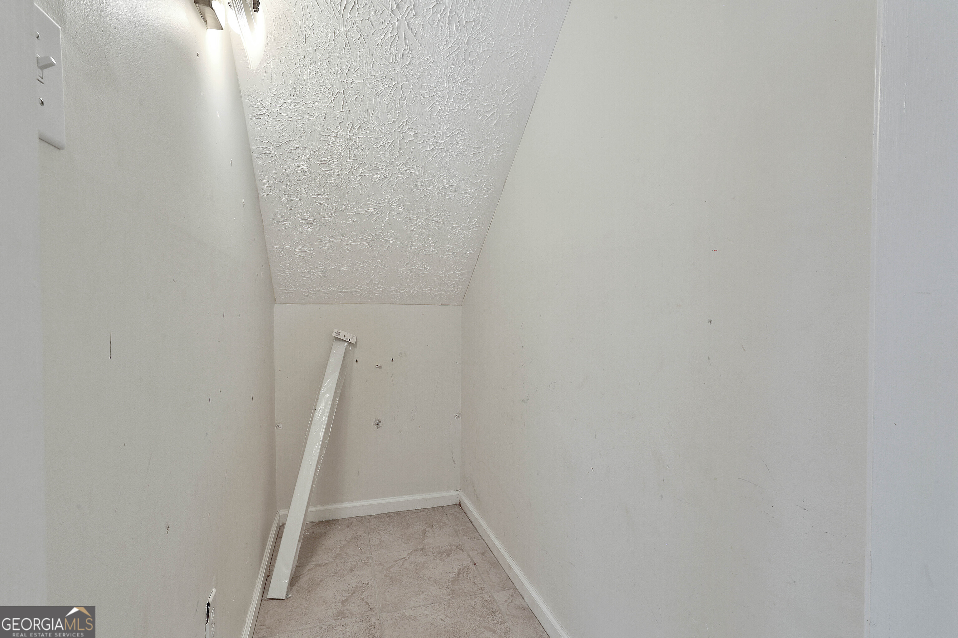 190 Postwood Drive Property Photo 57