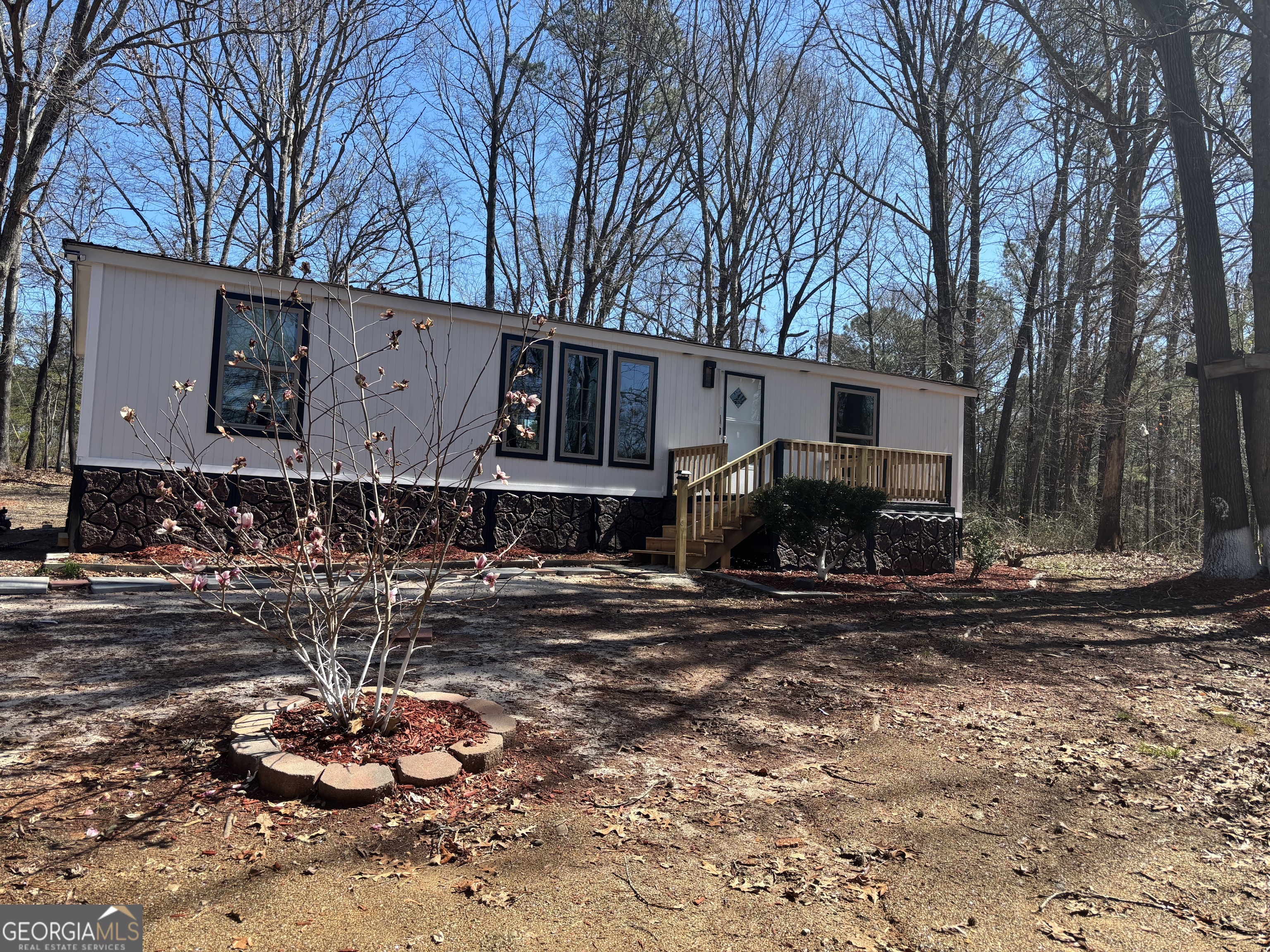 10 Garden Lake Drive Property Photo