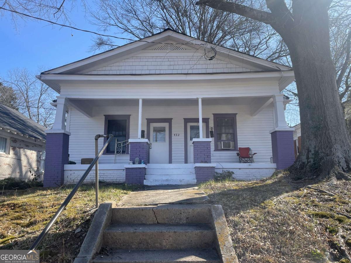 432 Langhorn Street Sw Property Photo 2