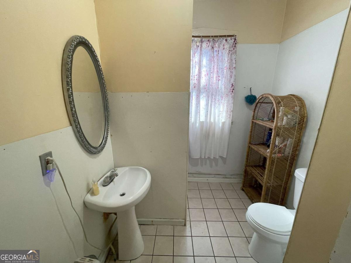 432 Langhorn Street Sw Property Photo 7