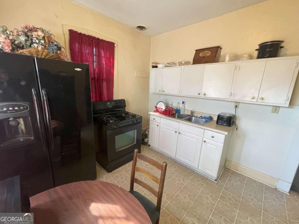 432 Langhorn Street Sw Property Photo 10