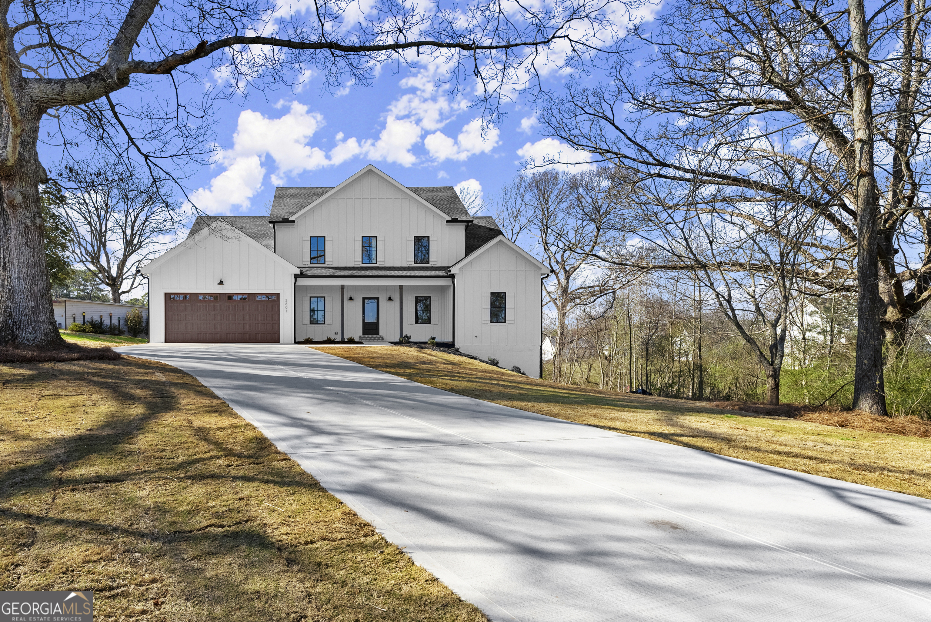 2801 Univeter Road Property Photo