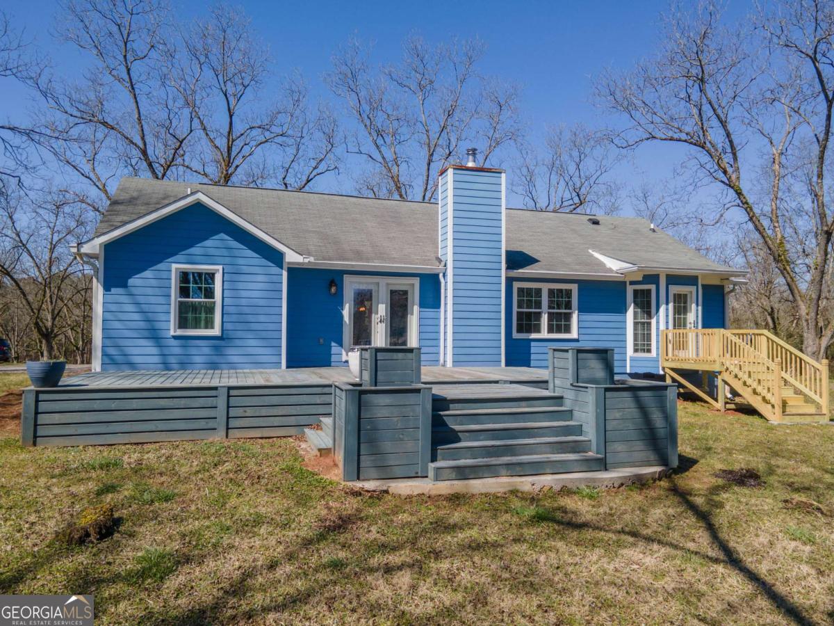 4153 Wallace Road Property Photo 4