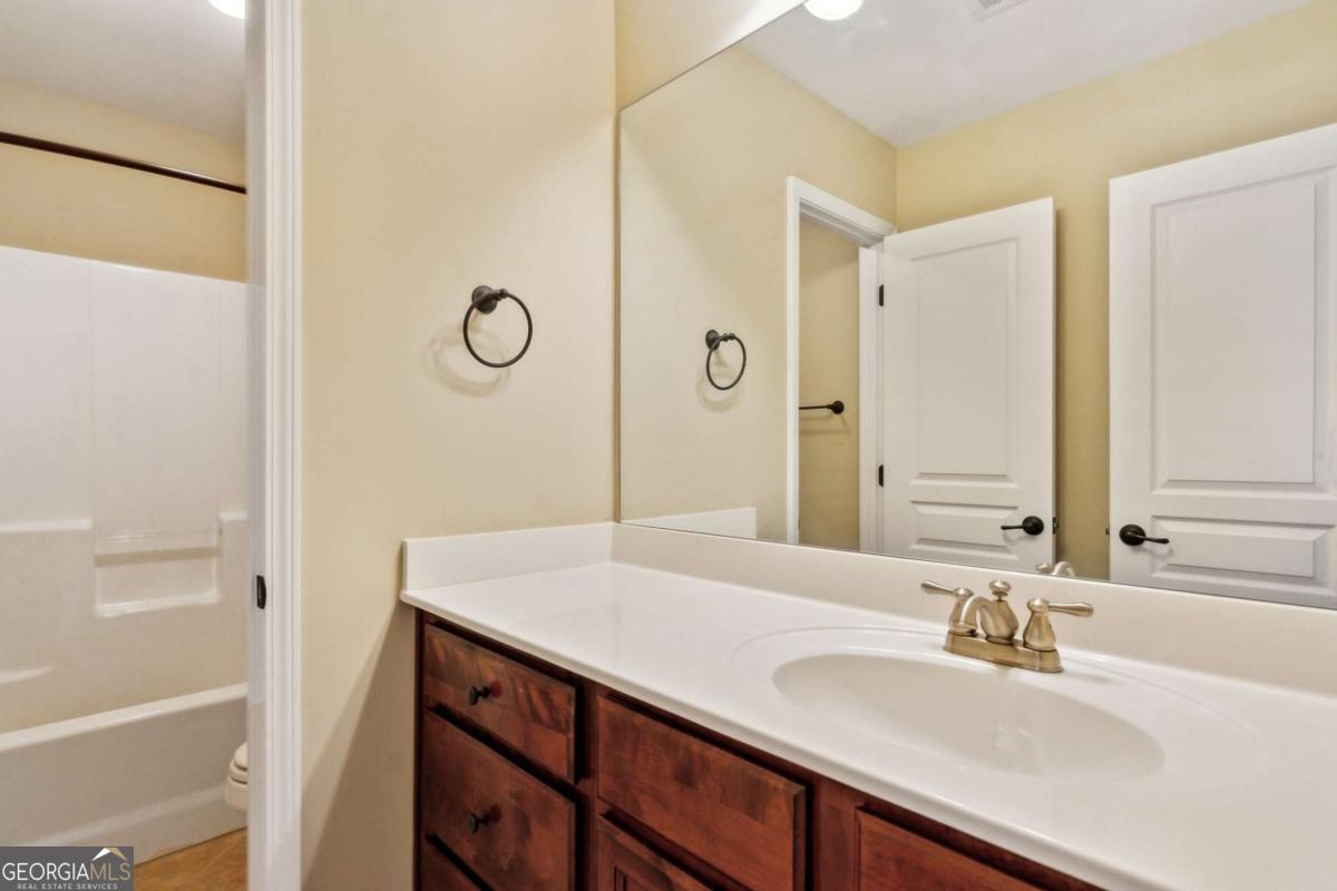 830 Village Manor Place Property Photo 16