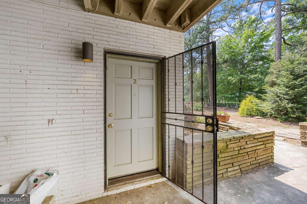 11 Peachtree Hills Avenue Ne # A2 Property Photo