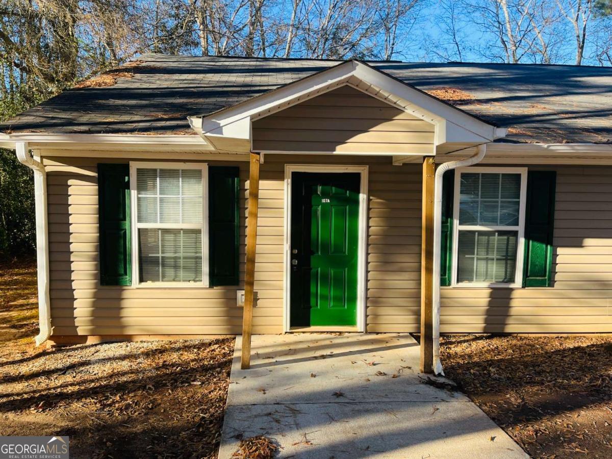 107 Lee Street # A Property Photo