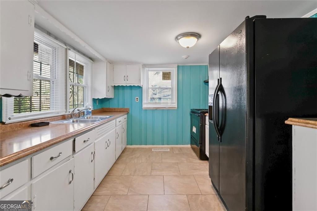 2431 Fairburn Road Sw Property Photo 10