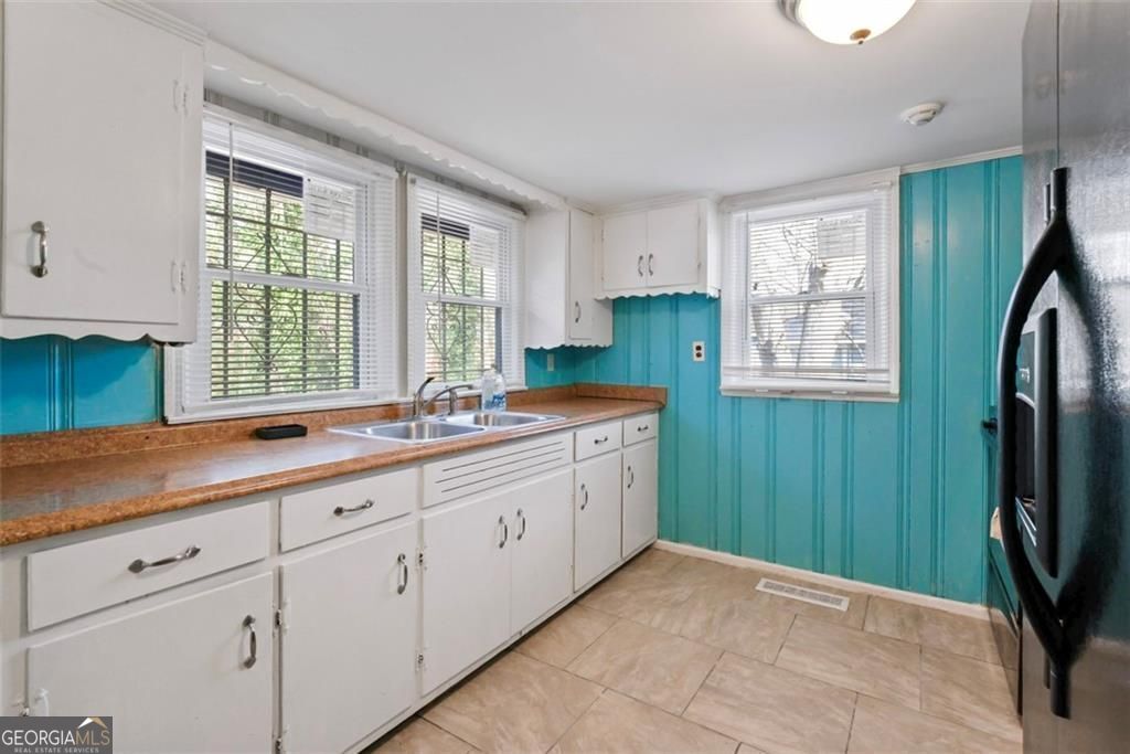 2431 Fairburn Road Sw Property Photo 11