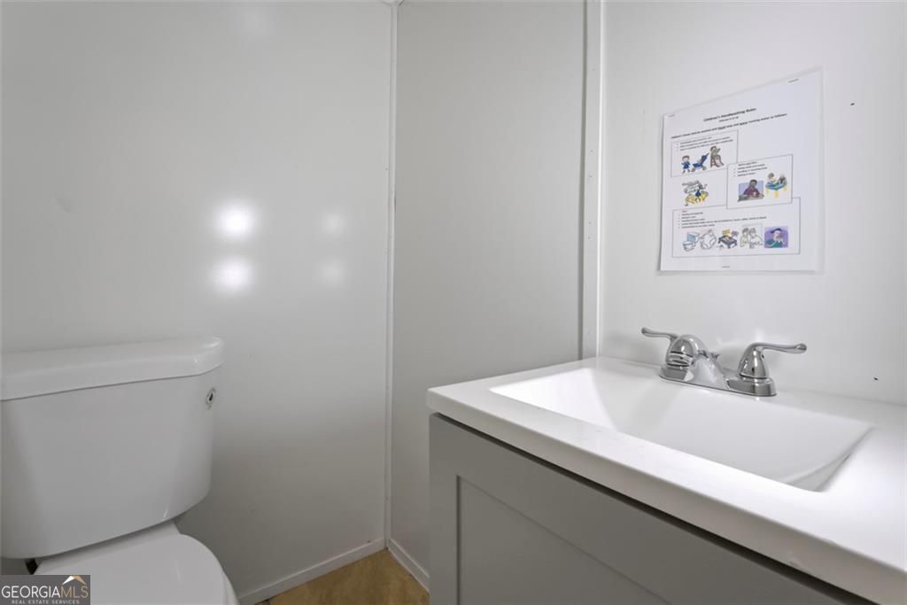 2431 Fairburn Road Sw Property Photo 16