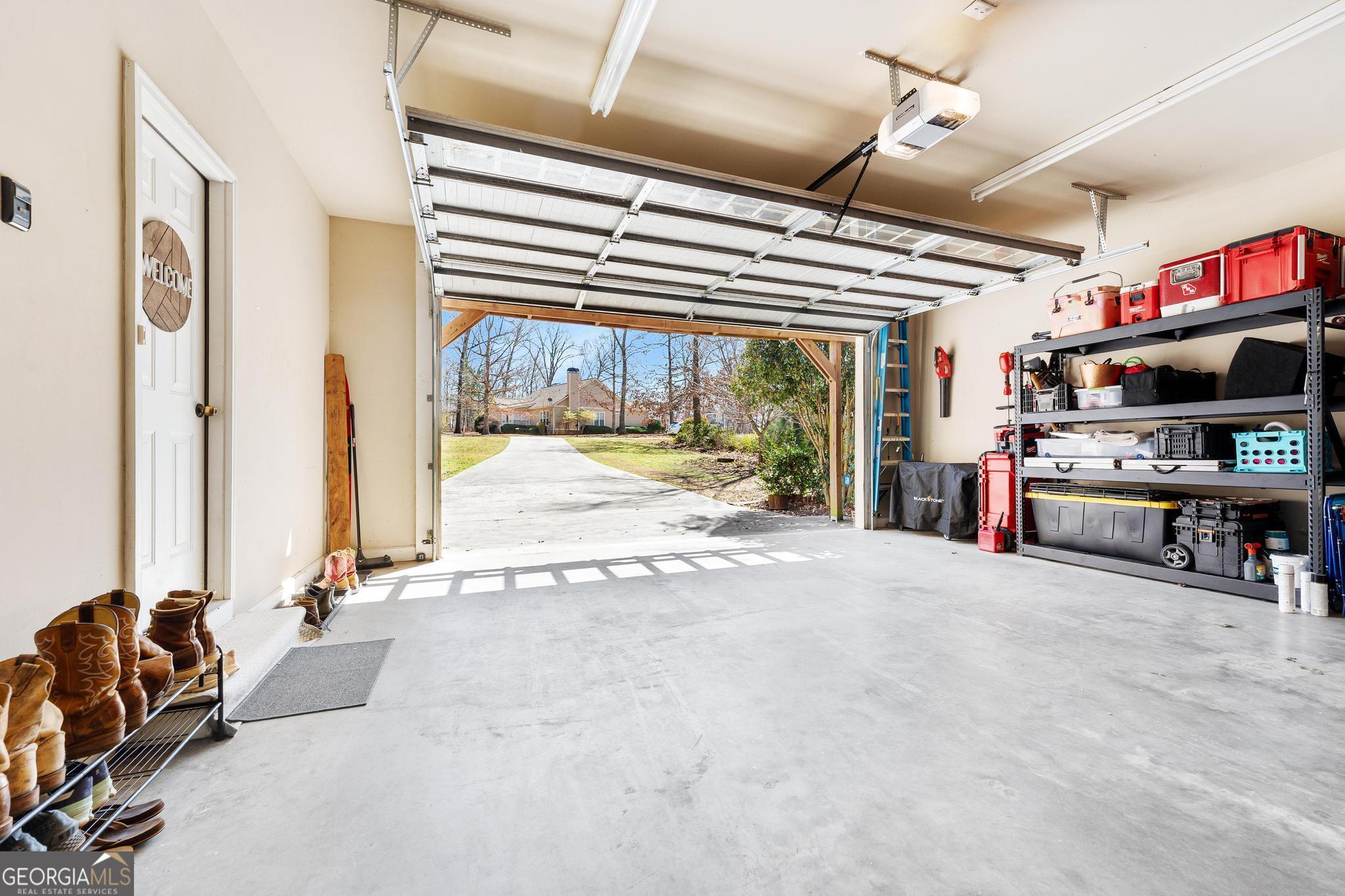 120 Queen Circle Property Photo 23