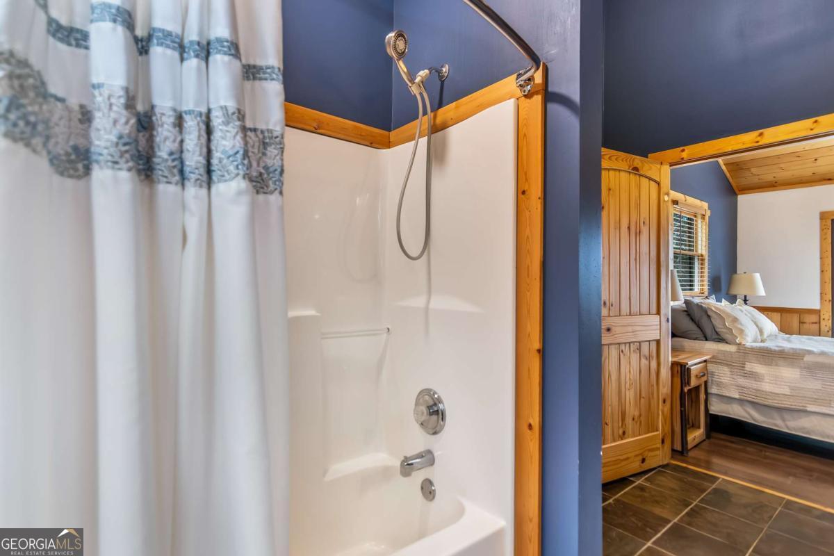 3680 Aska Road Property Photo 23