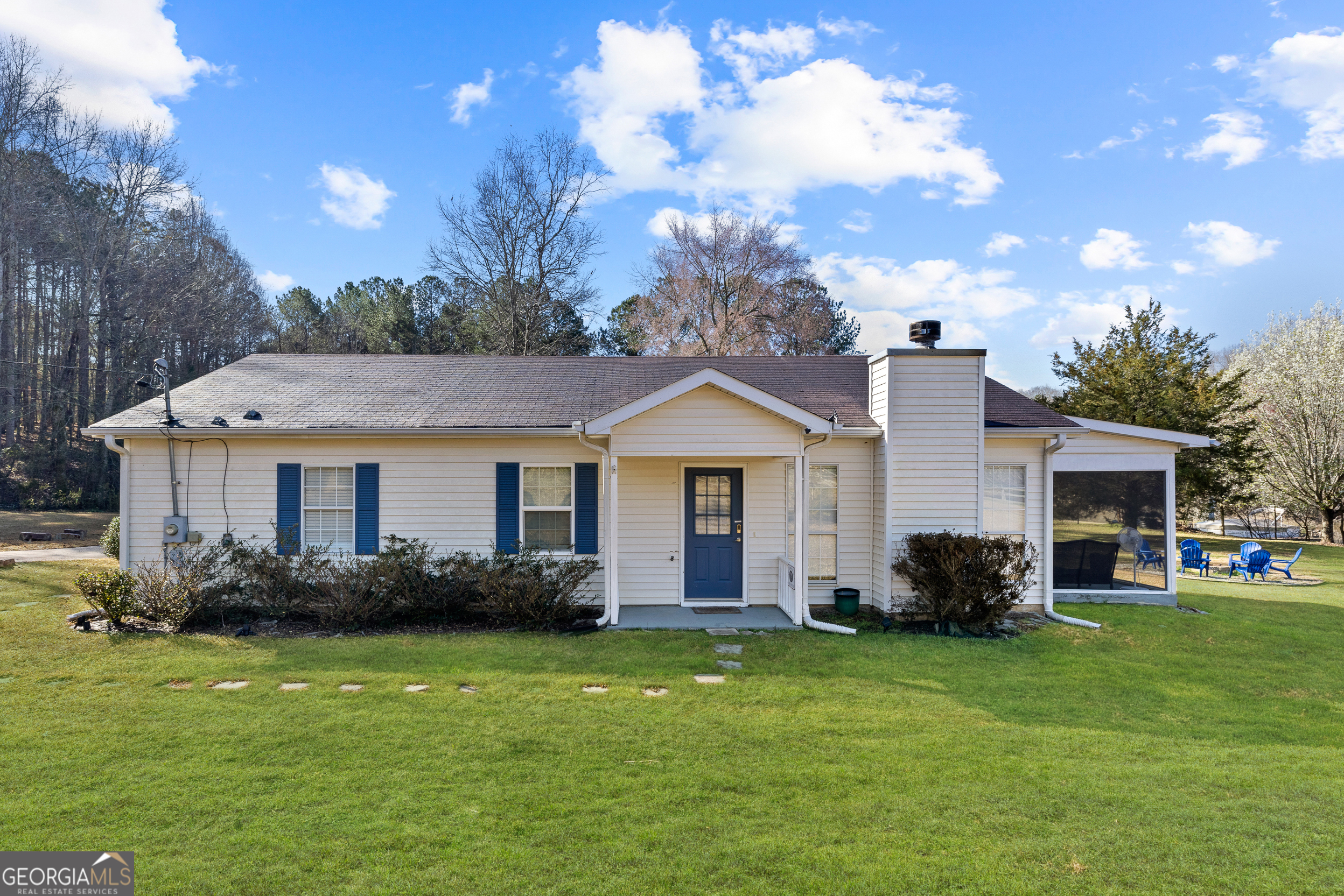 225 E River Bend Drive Property Photo