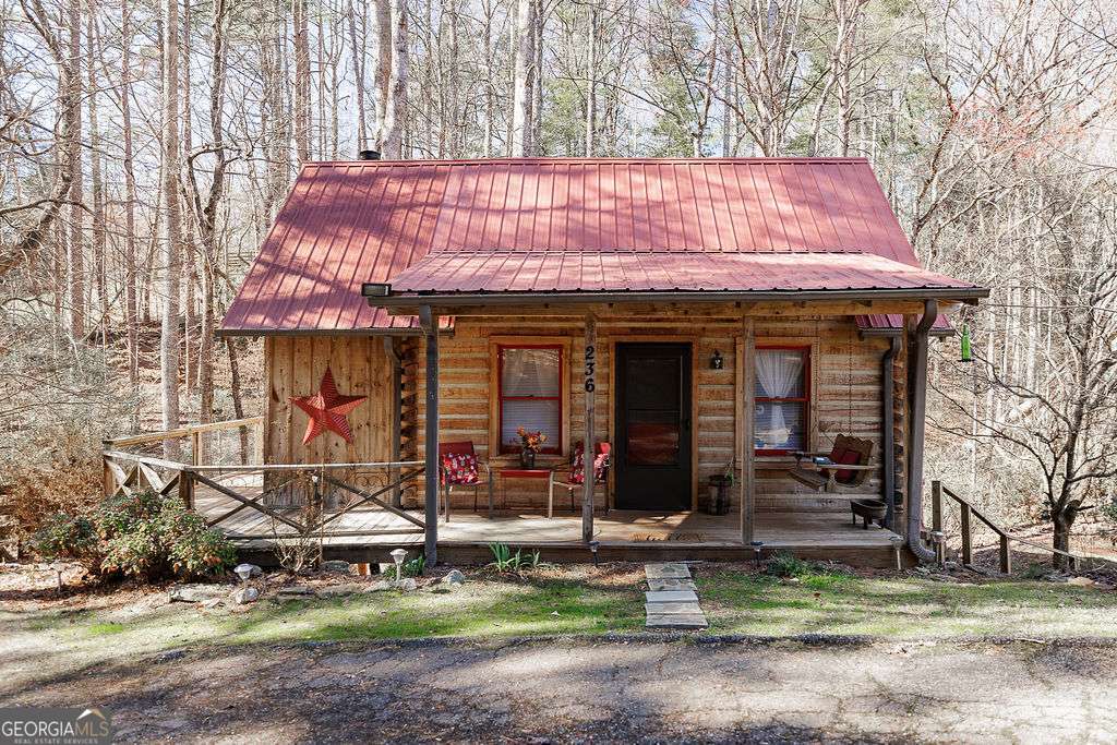 236 Saga Mountain Road Property Photo