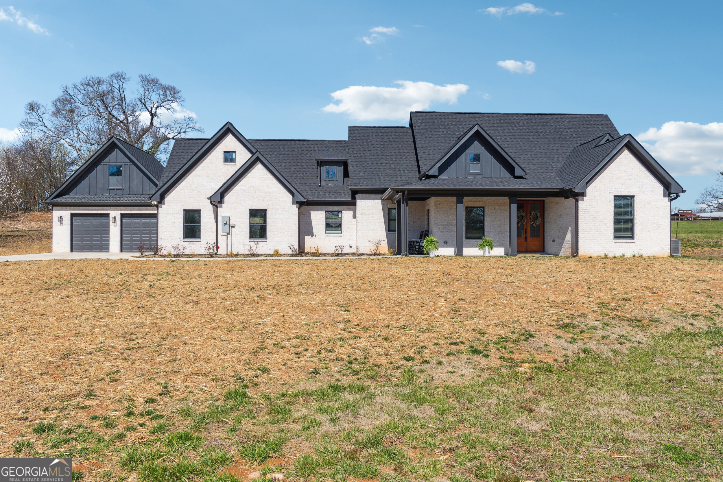 4425 Clarks Bridge Road Property Photo
