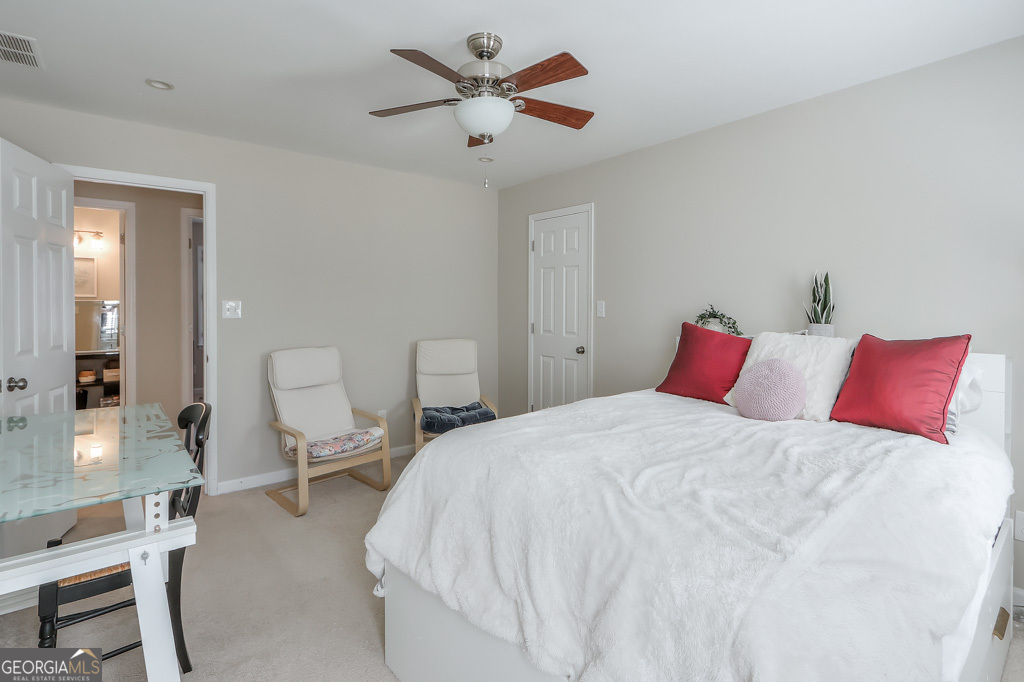 4055 River Cliff Chase Se Property Photo 27