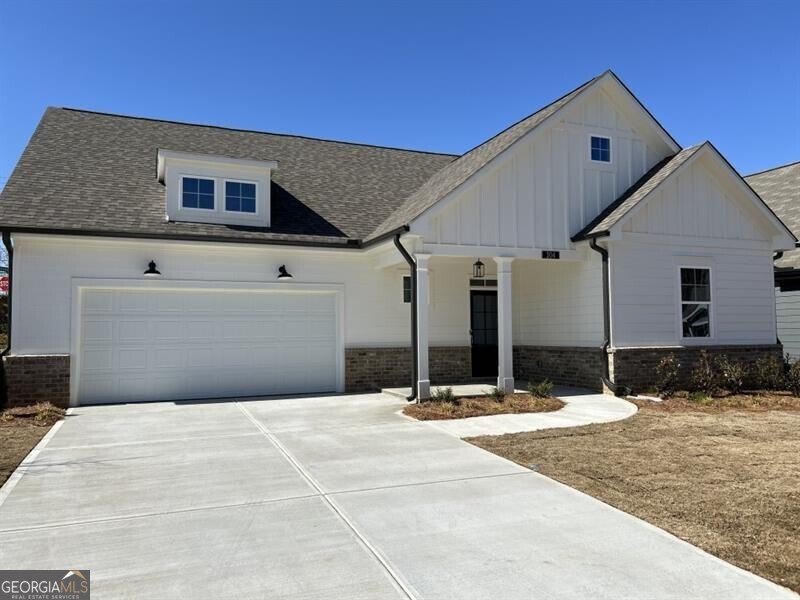 204 Saratoga Drive Property Photo