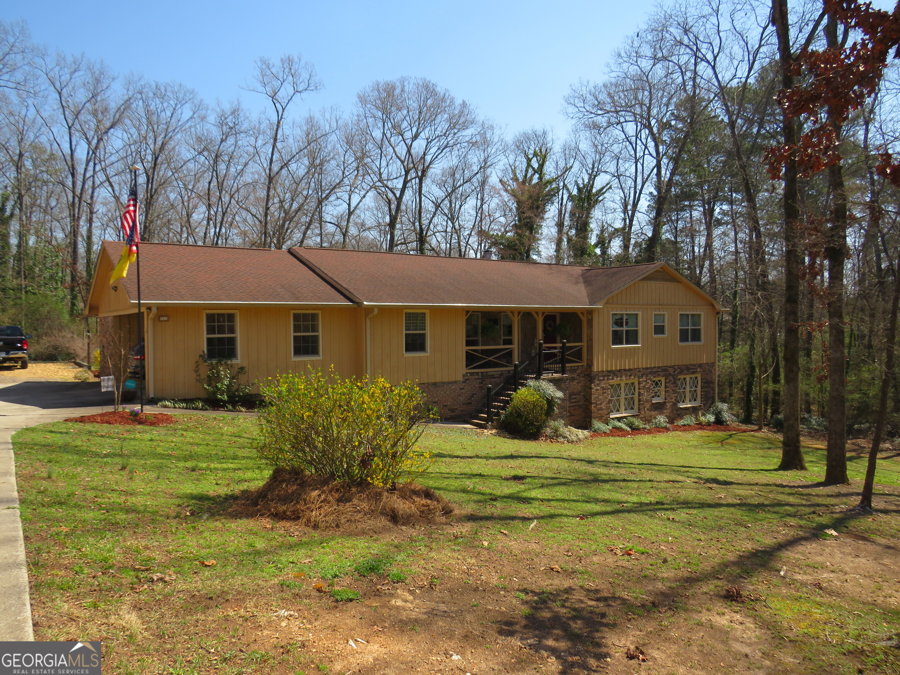 141 Cherokee Circle Property Photo