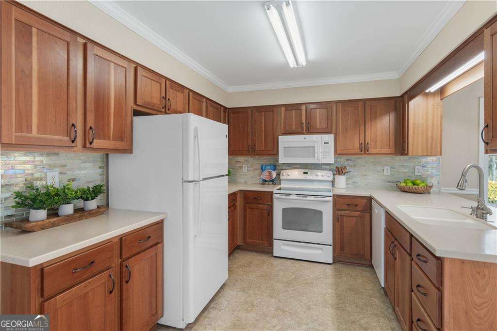 103 Eubanks Court Property Photo 23