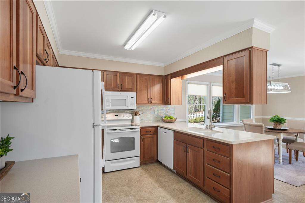 103 Eubanks Court Property Photo 24