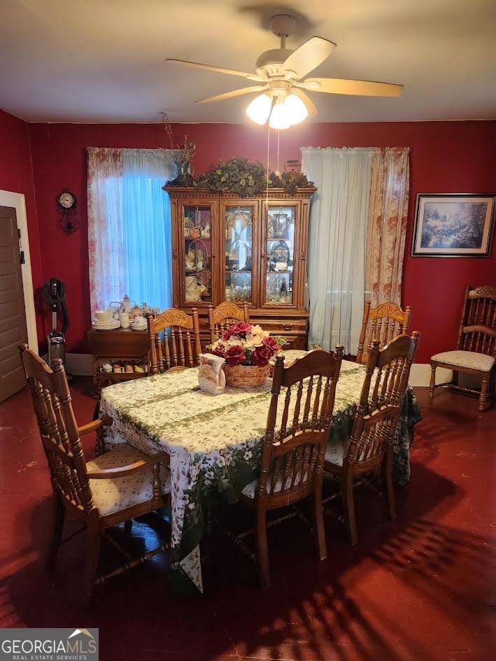 205 Ashley Street E Property Photo 4