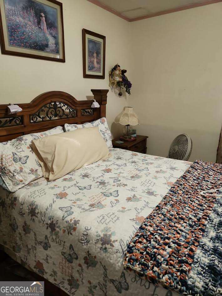 205 Ashley Street E Property Photo 7