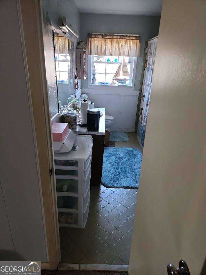 205 Ashley Street E Property Photo 8