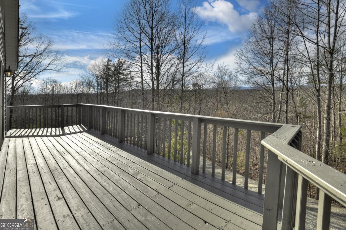374 Cherokee Court Property Photo 14