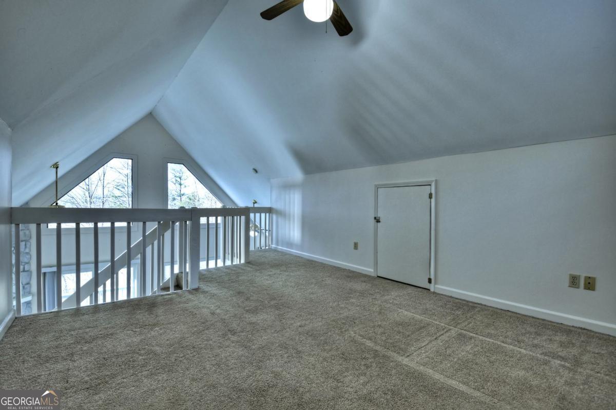 374 Cherokee Court Property Photo 23