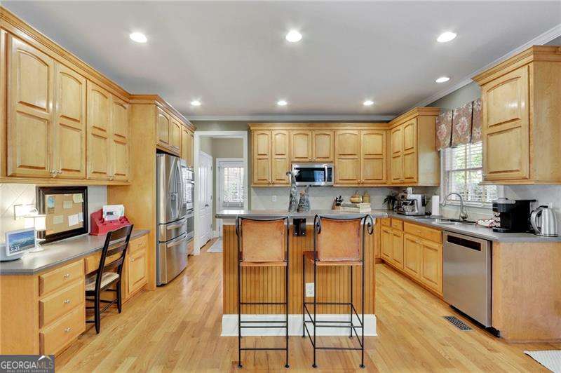 345 Oakwind Point Property Photo 14