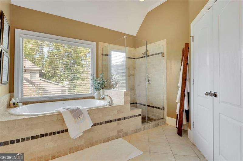 345 Oakwind Point Property Photo 32